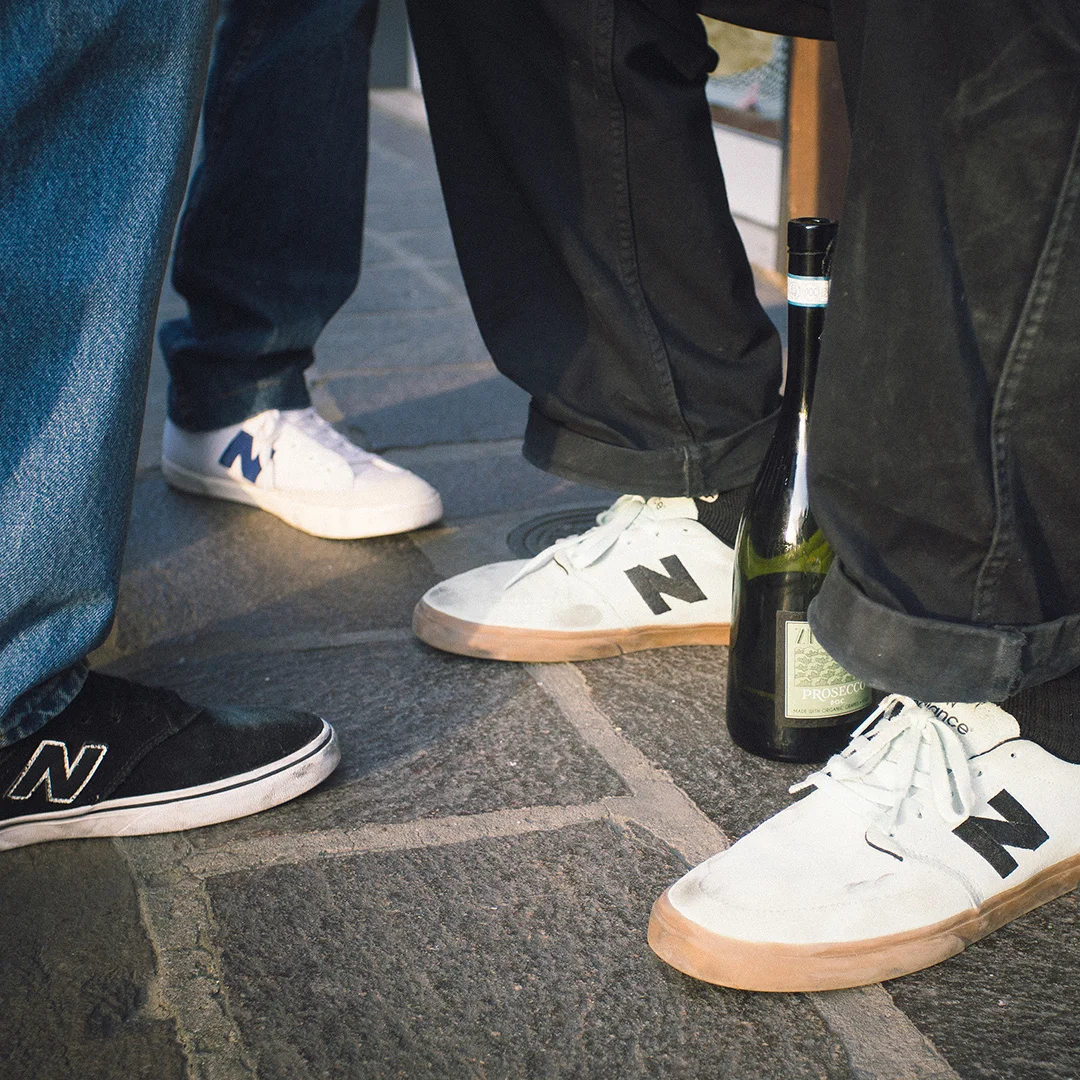 New balance discount numeric am210 black